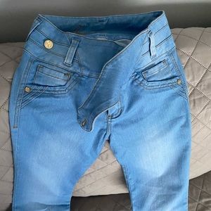 Size 7 columbian butt lifter  jeans